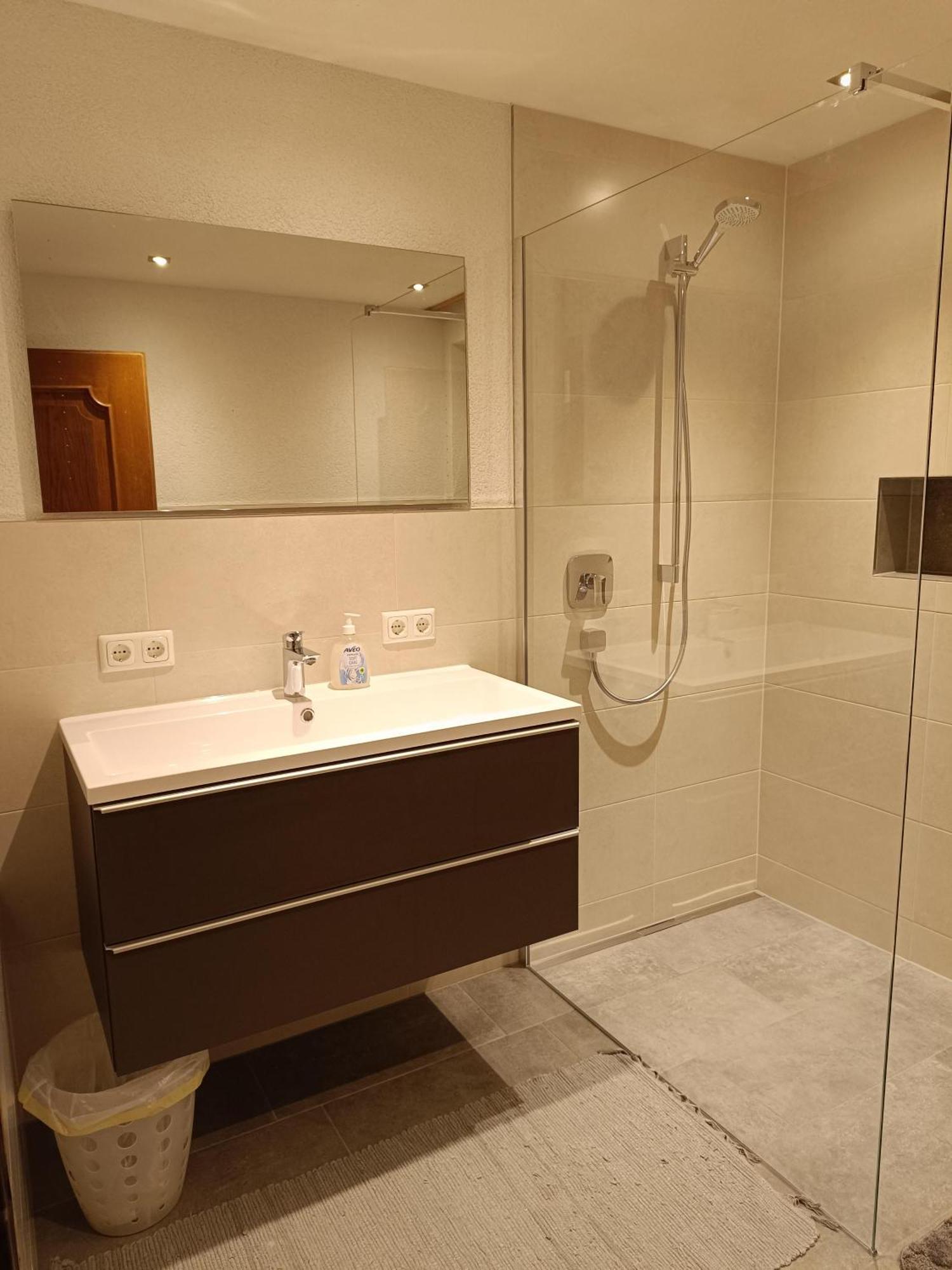 Kathrins Ferienwohnung Breitenbach am Inn Ngoại thất bức ảnh